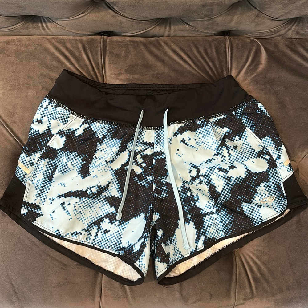 Black/Blue athletic shorts!! Size: woman’s XS